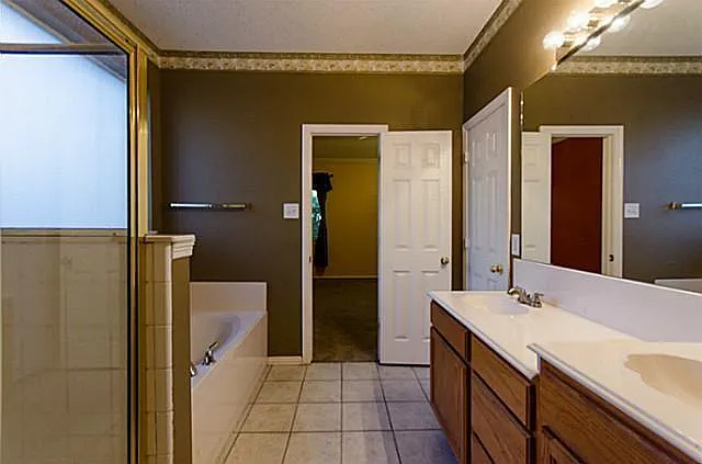 12475 Cajun Dr — Photo 11