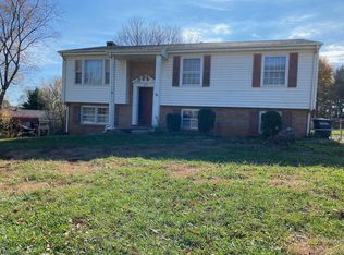 610 Olney Rd, Vinton, VA 24179