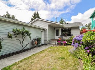 8425 18th Ave SW, Seattle, WA 98106