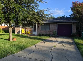 712 Pershing Dr, Denton, TX 76209