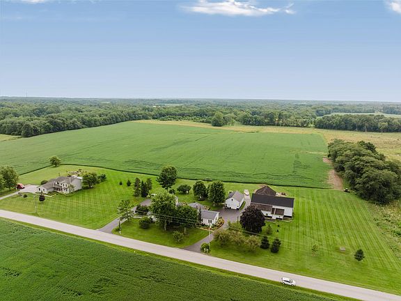 2nd image of 4718 County Road 101