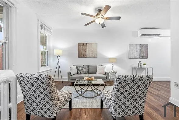 5 bed, 2000 sqft, $5,850 — Photo 4