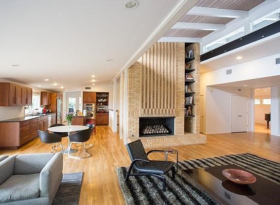 5th image of 4301 Farhills Dr