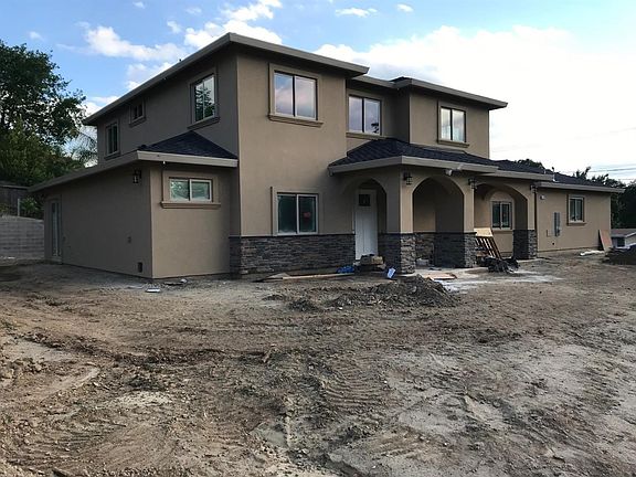 3rd image of 8700 Phoenix Ave