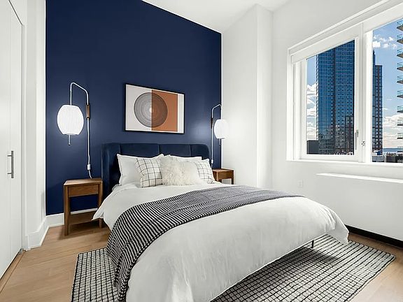 2nd image of 180 Ashland Pl #4103