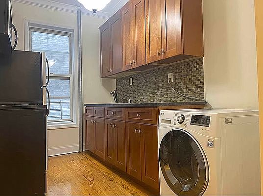 1st image of 864 Nostrand Ave #4B