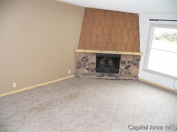 2nd image of 156 W Mary St