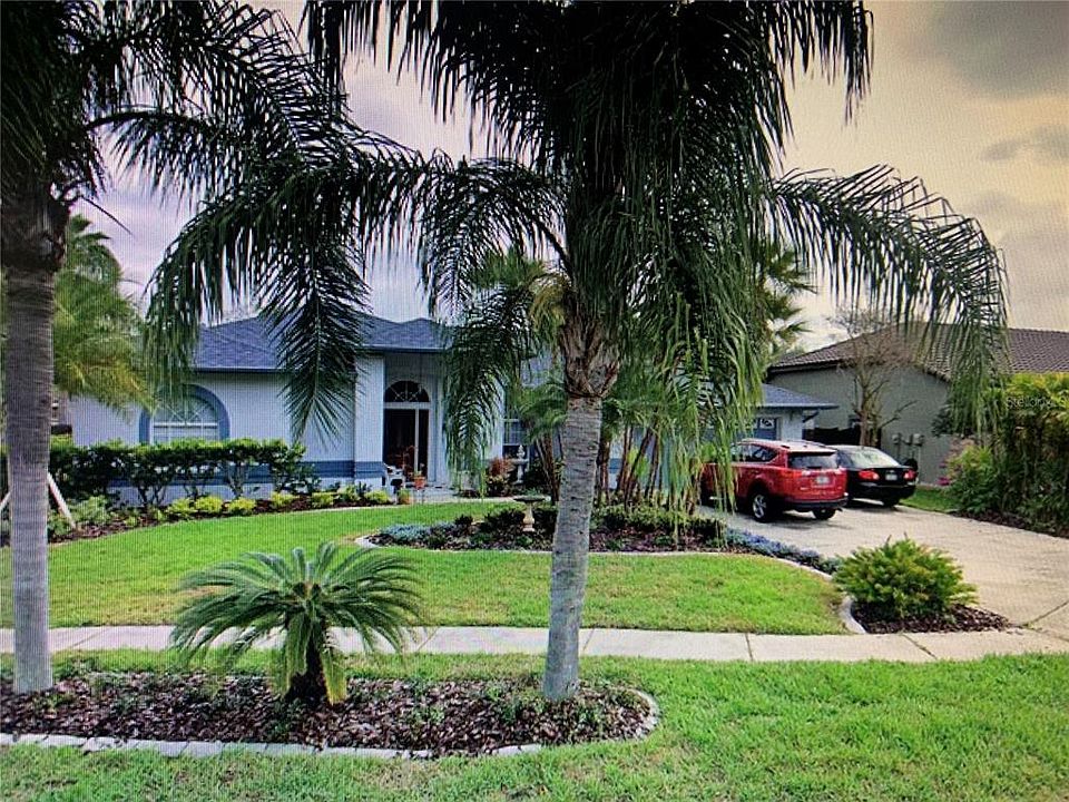 1st image of 11328 Bloomington Dr