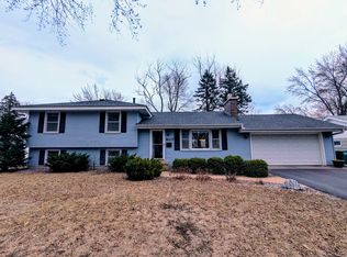 8237 Quinn Rd, Bloomington, MN 55437