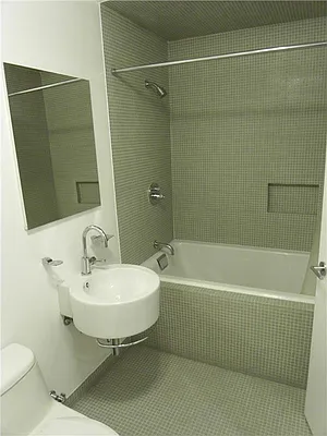 Rented by R New York | media 45