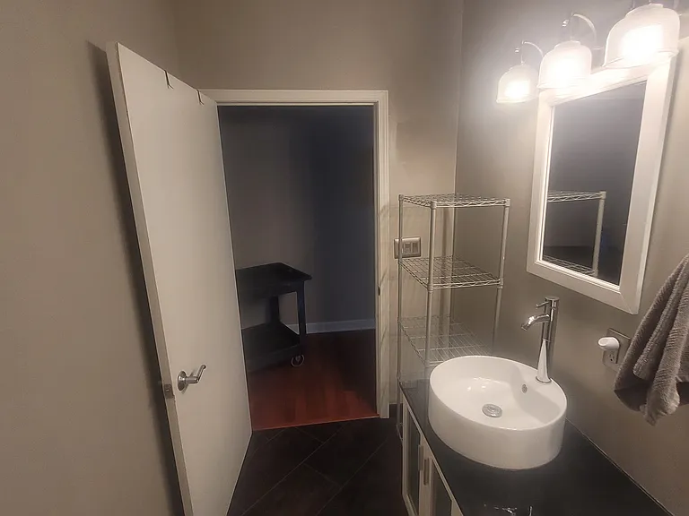 111 E Franklin Ave #109 — Photo 15