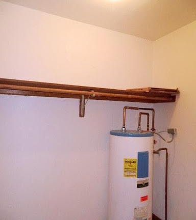 5th image of 712 Cedar Dr APT 4