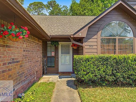 4th image of 503 Creek View Dr