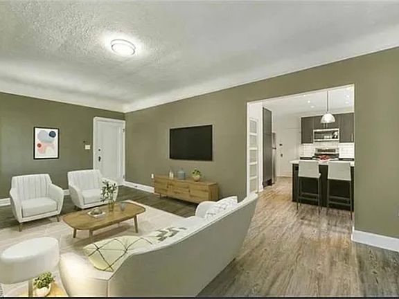 5th image of 1569 Parkwood Rd #Up