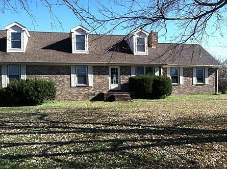 1st image of 223 Gossett Dr