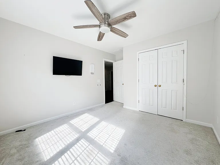125 Forrest Lake Rd — Photo 53