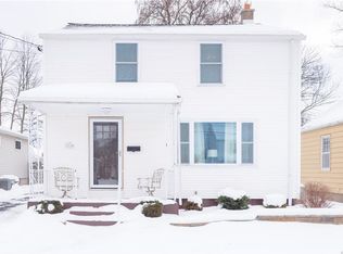 1019 92nd St, Niagara Falls, NY 14304