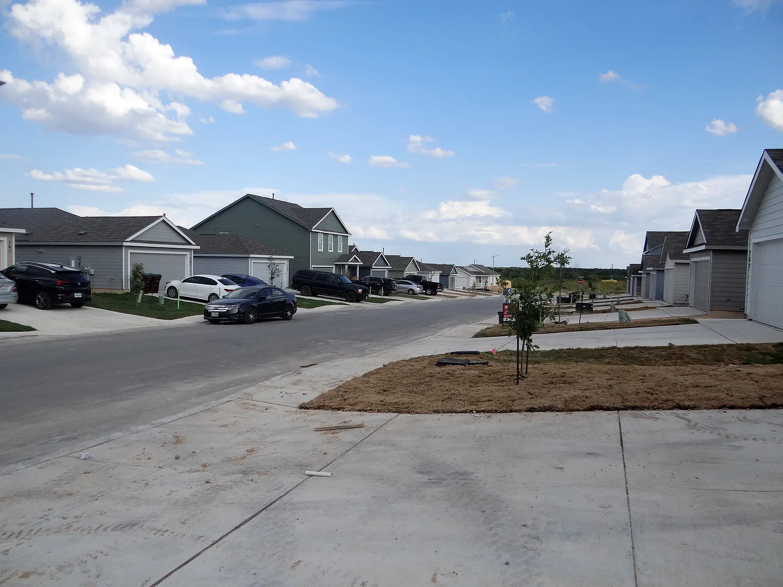 3 bed, 1266 sqft, $1,500 — Photo 4