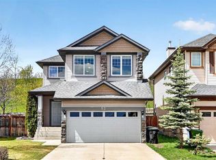 53 SE Royal Birch Way NW, Calgary, AB T3G 5X8