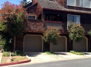 75 Peter Coutts Cir, Stanford, CA 94305