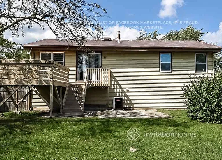 1307 Foxcroft Dr — Photo 11