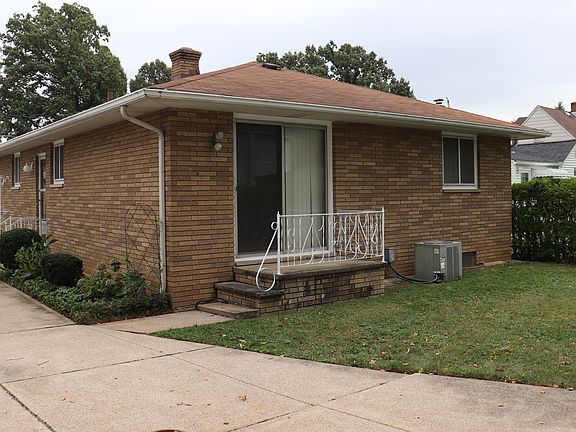 2nd image of 5128 W 6th St