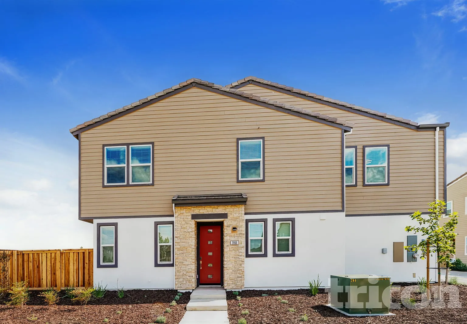 2066 Delta View Ave Sacramento CA — Photo 1
