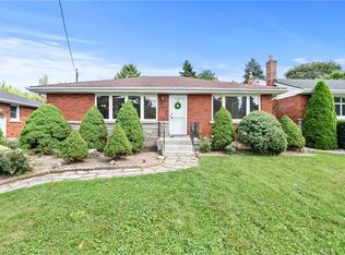 143 W 25th St, Hamilton, ON L9C 4X4