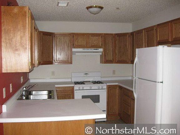 2nd image of 264 E Orchard Street