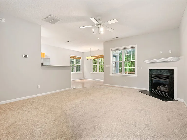 5412 Grand Traverse Dr — Photo 4