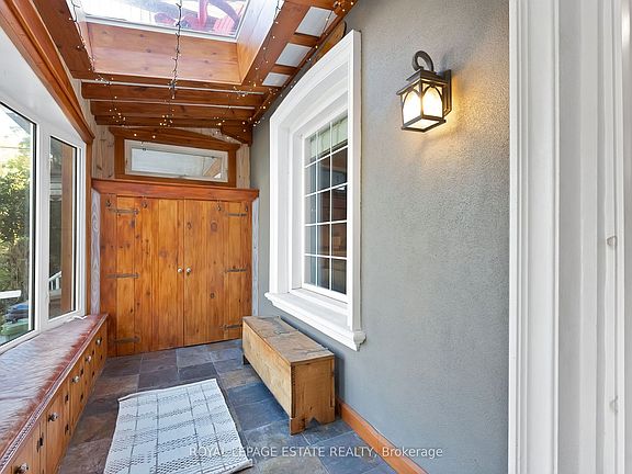 2nd image of 23 Norway Ave