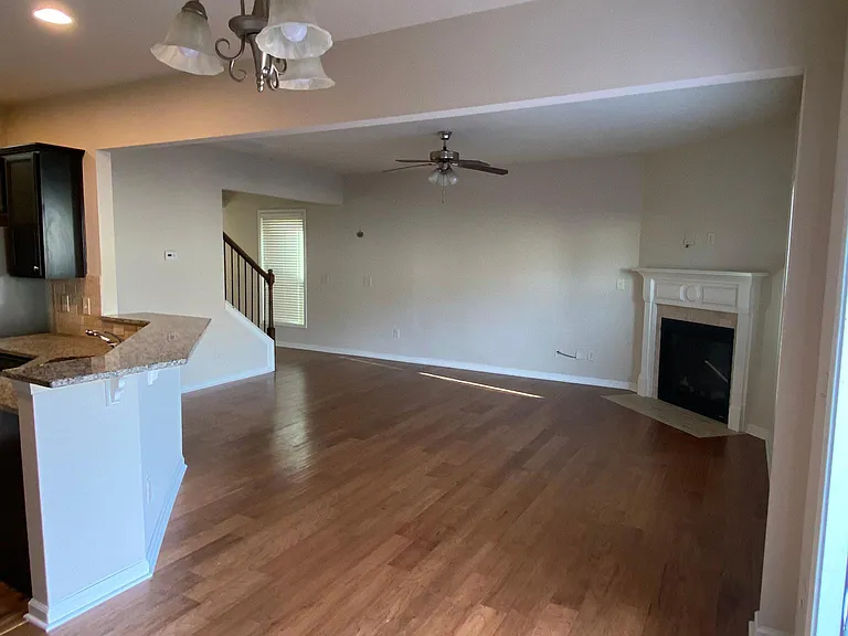 4925 Ducote Trl — Photo 9