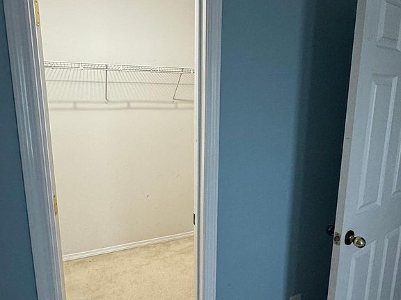 2nd image of 3143 Bridgepoint Dr #1