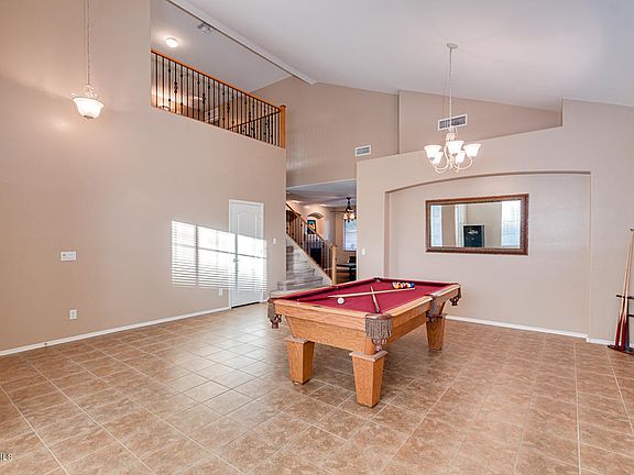 4th image of 18017 W Maui Ln