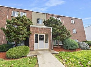 81 Colonel Bell Dr APT 1G, Brockton, MA 02301