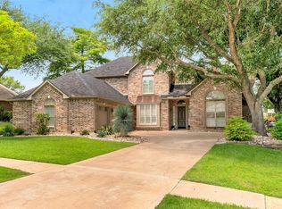 2304 Fairway Cir, Heath, TX 75032
