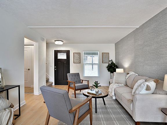 2nd image of 1597 Hallworth Ct #1597
