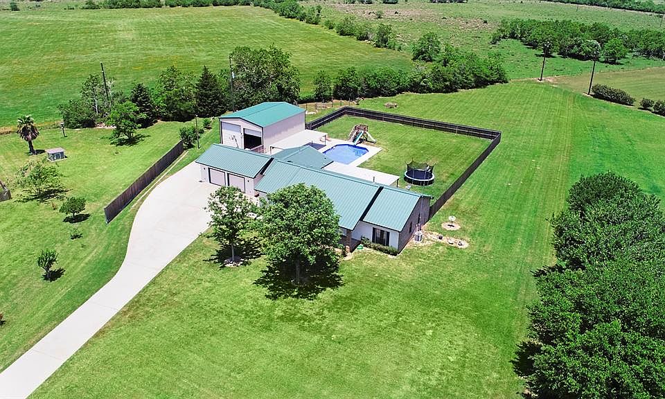 1st image of 3954 Sundown Dr