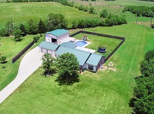 3954 Sundown Dr, Sealy, TX 77474