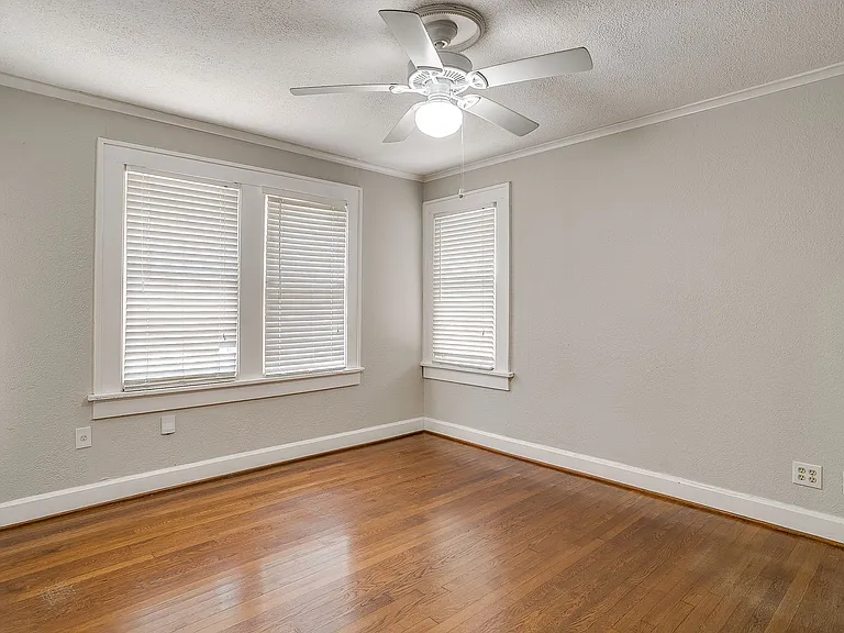 3216 Cockrell Ave — Photo 19