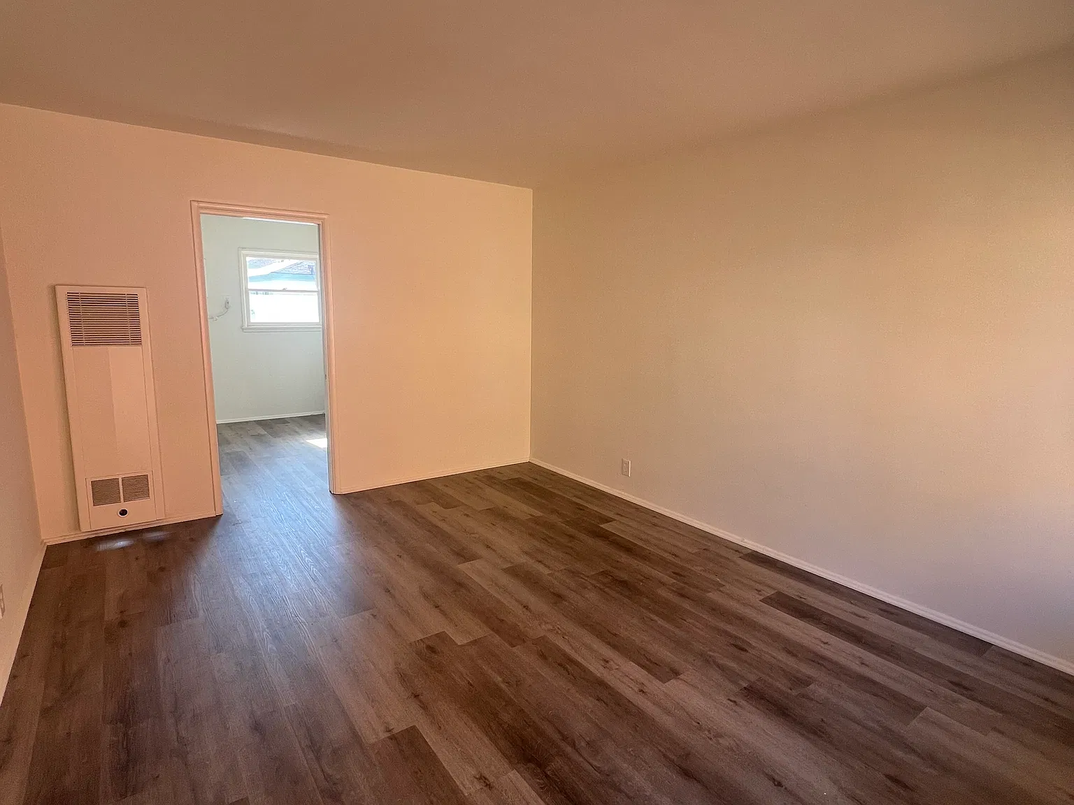 1 bed, 600 sqft, $2,000 — Photo 3