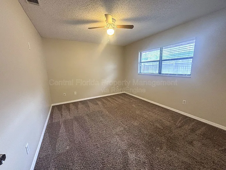 1009 Terry Dr — Photo 13
