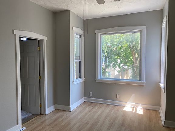 4th image of 1820 N Albany Ave APT 2