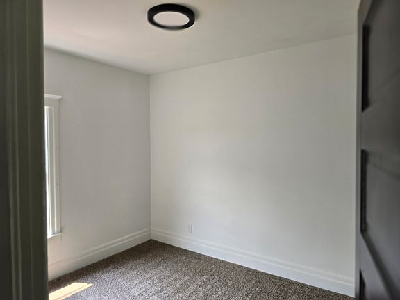 2nd image of 938 King St