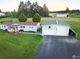 106 Bay Rd APT 6, Winlock, WA 98596