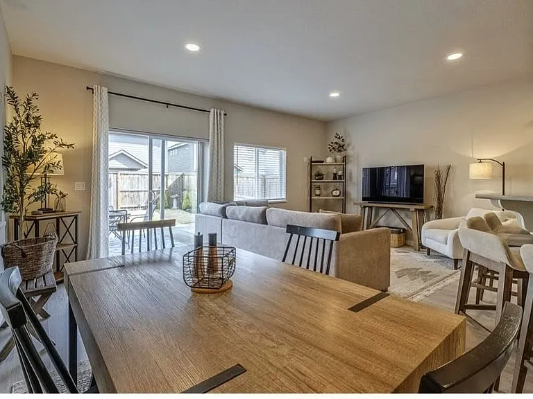 Dinning Space