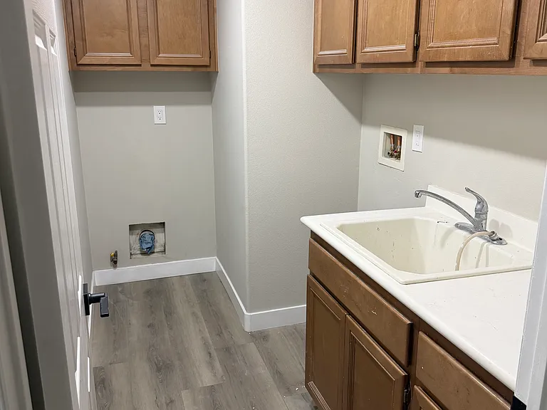 12427 Celebration Dr — Photo 10