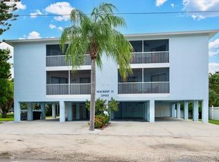 3703 5th Ave #3, Holmes Beach, FL 34217