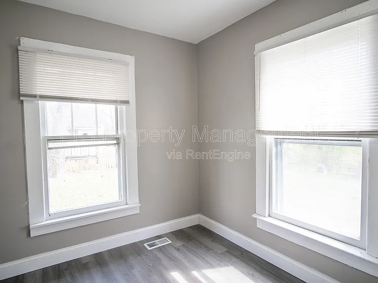 5804 Old Rutledge Pike — Photo 10