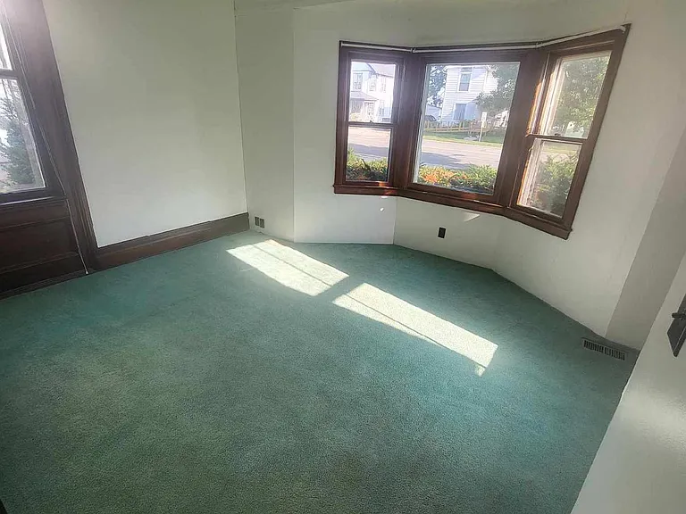 Downstairs bedroom or office